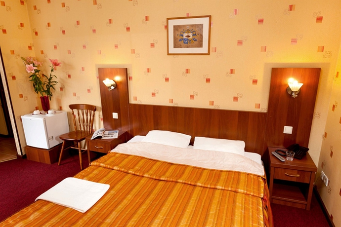 Imagen de la habitación del Hotel Dynasty. Foto 11