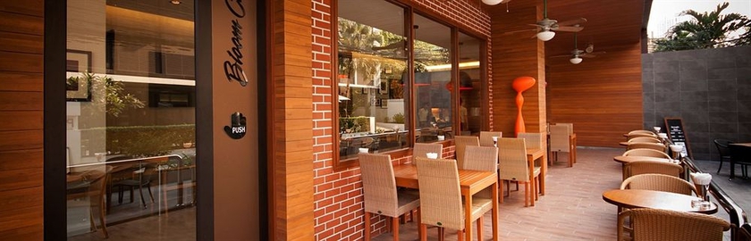 Imagen del bar/restaurante del Hotel Dynasty Grande. Foto 4