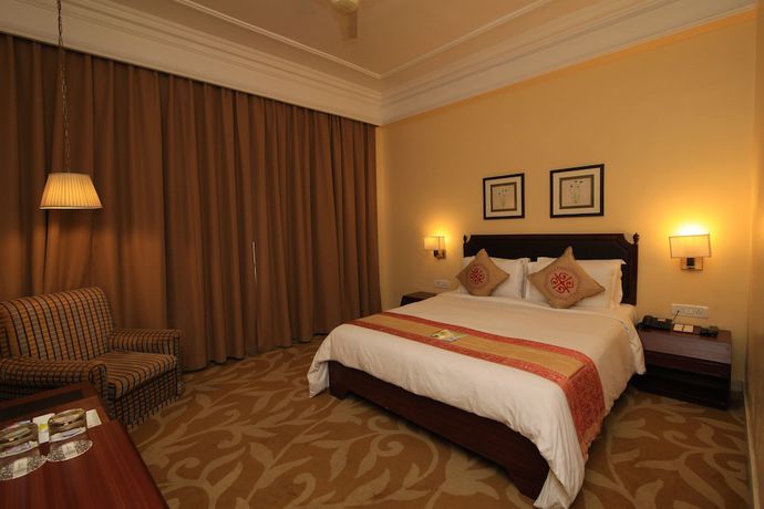 Imagen de la habitación del Hotel Dynasty, Guwahati. Foto 12