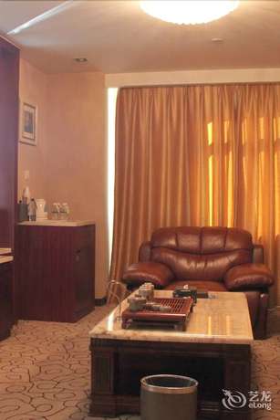 Imagen de la habitación del Hotel Dynasty International Hotel Kunming. Foto 10