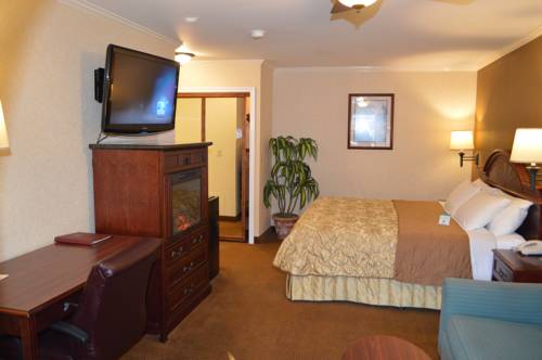 Imagen de la habitación del Hotel Dynasty Suites Redlands. Foto 6