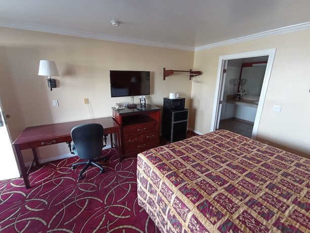 Imagen de la habitación del Hotel Dynasty Suites Santa Fe Springs. Foto 5
