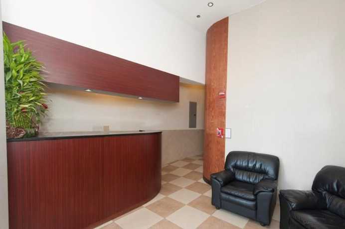 Imagen general del Hotel Dynasty and Suites New York LaGuardia. Foto 4