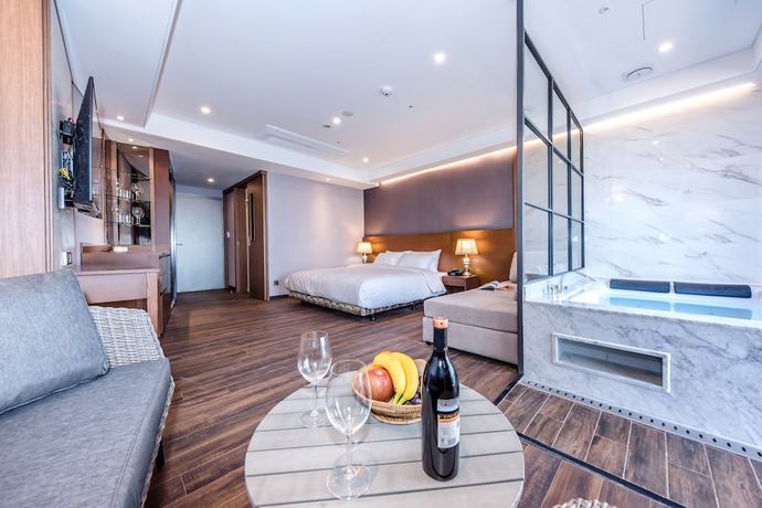 Imagen de la habitación del Hotel Dyneoceano. Foto 3