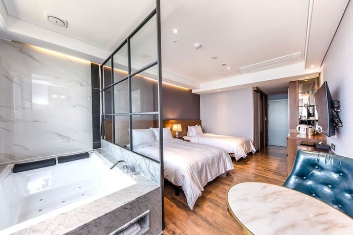 Imagen de la habitación del Hotel Dyneoceano. Foto 11