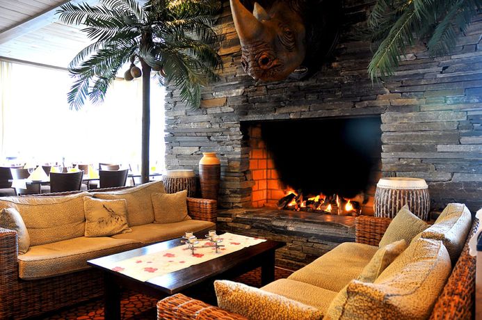 Imagen del bar/restaurante del Hotel Dyreparken Safarihotell. Foto 7