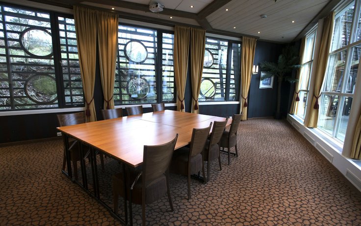 Imagen de los interiores del Hotel Dyreparken Safarihotell. Foto 17