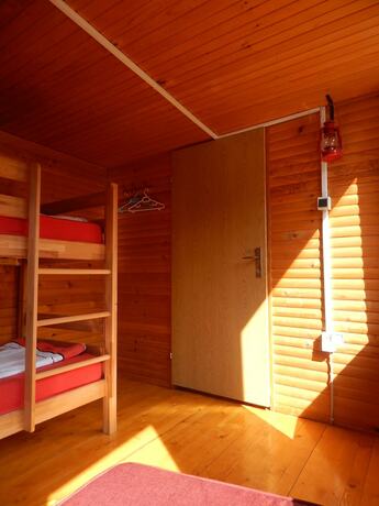 Imagen general del Hotel Dzajica Buk Rooms - Hostel. Foto 5