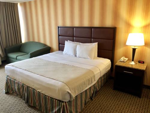 Imagen de la habitación del Hotel E Banquet and Conference Center. Foto 5