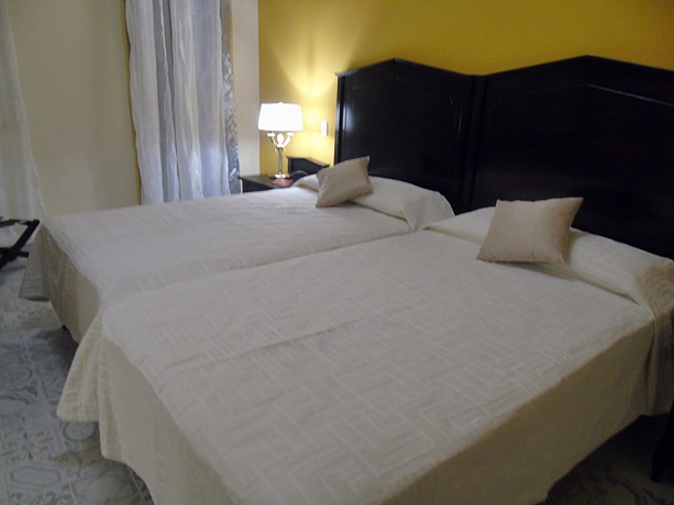 Imagen general del Hotel E Central Villa Clara. Foto 12