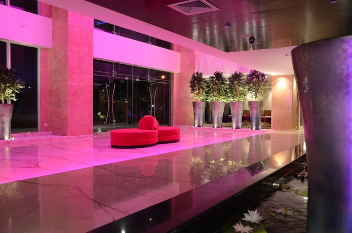 Imagen de los interiores del Hotel E, Chennai. Foto 19
