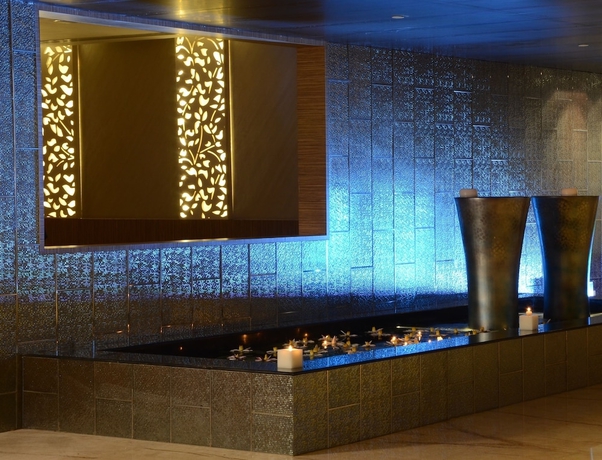 Imagen de los interiores del Hotel E. Foto 12