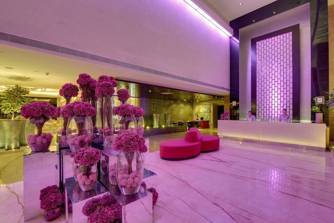 Imagen de los interiores del Hotel E. Foto 15