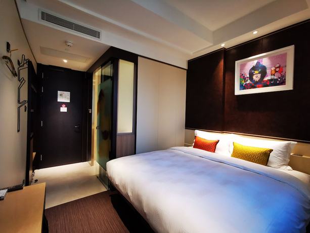 Imagen de la habitación del Hotel E Hong Kong. Foto 12