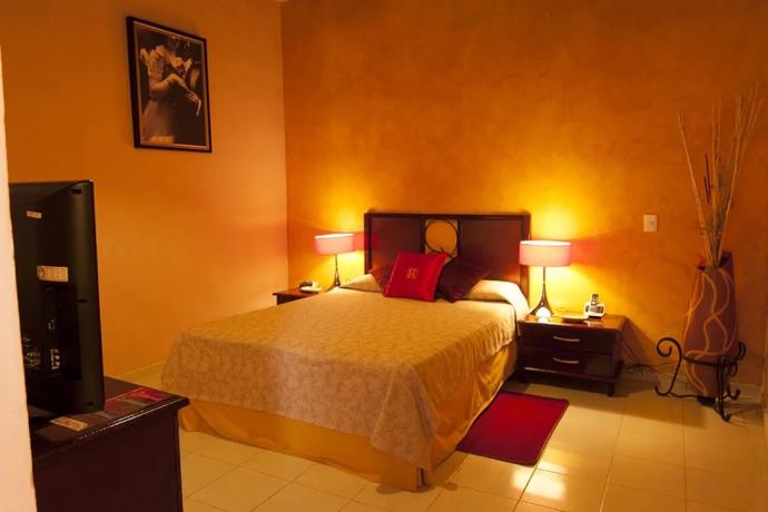 Imagen de la habitación del Hotel E La Ronda. Foto 5