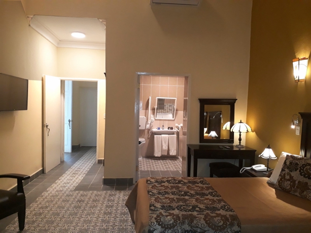 Imagen de la habitación del Hotel E Louvre. Foto 3