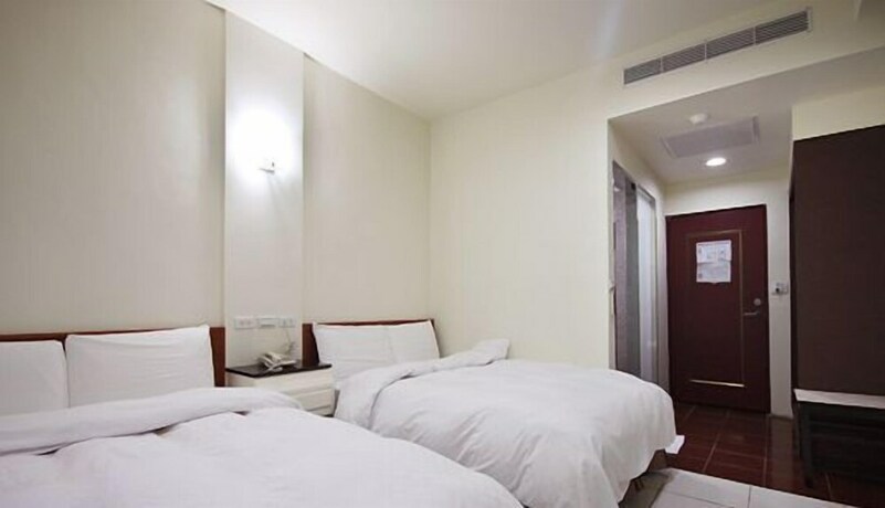 Imagen general del Hotel E Moon. Foto 2