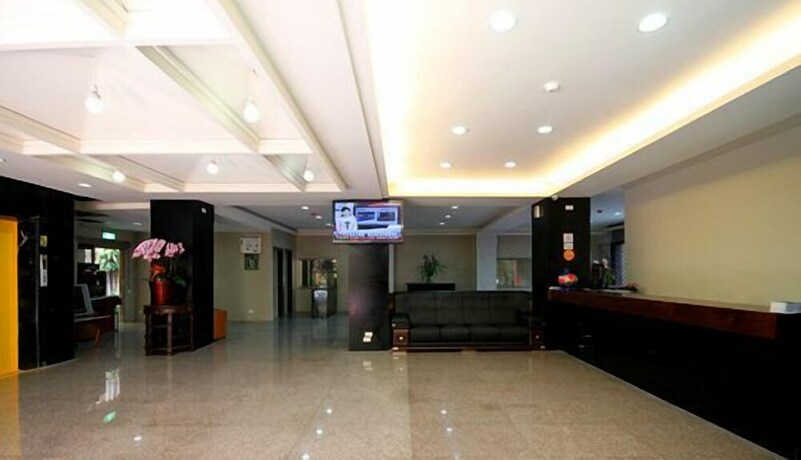 Imagen general del Hotel E Moon. Foto 4