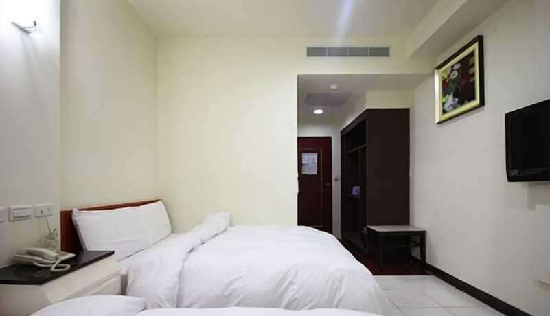 Imagen general del Hotel E Moon. Foto 7