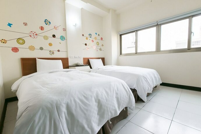 Imagen de la habitación del Hotel E Moon. Foto 27