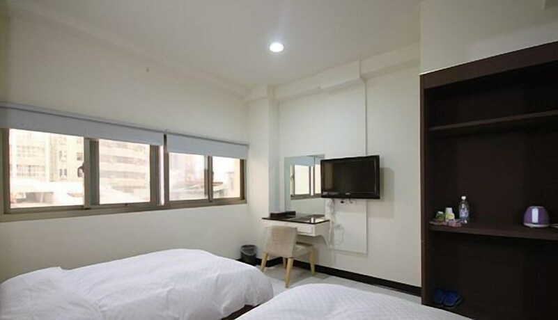 Imagen de la habitación del Hotel E Moon. Foto 29