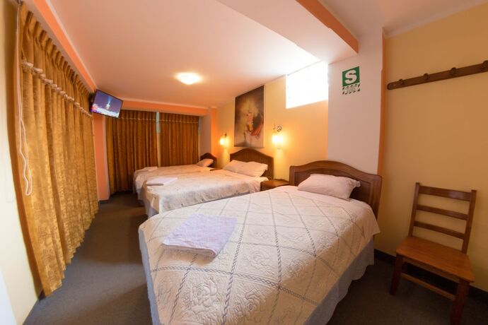 Imagen de la habitación del Hotel E Per&uacute;. Foto 16