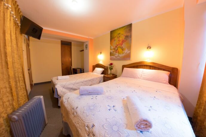 Imagen de la habitación del Hotel E Per&uacute;. Foto 18