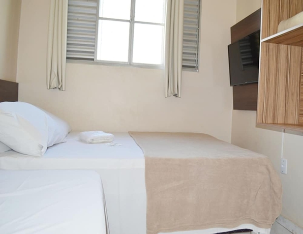Imagen de la habitación del Hotel E Restaurante Residencial. Foto 10