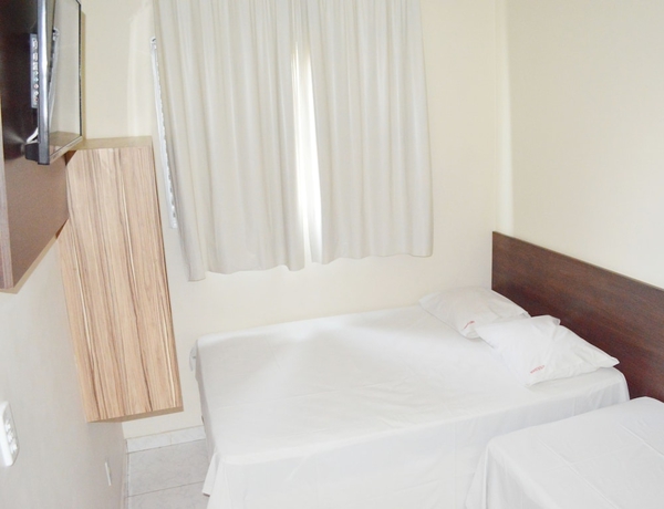Imagen de la habitación del Hotel E Restaurante Residencial. Foto 11