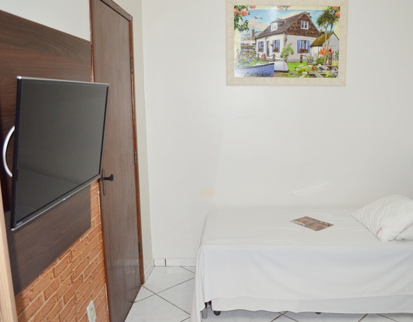 Imagen de la habitación del Hotel E Restaurante Residencial. Foto 16