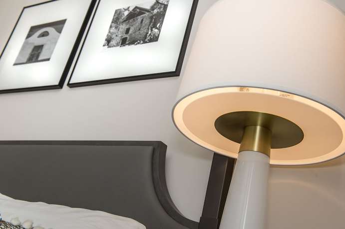 Imagen de la habitación del Hotel E, Santa Rosa. Foto 7