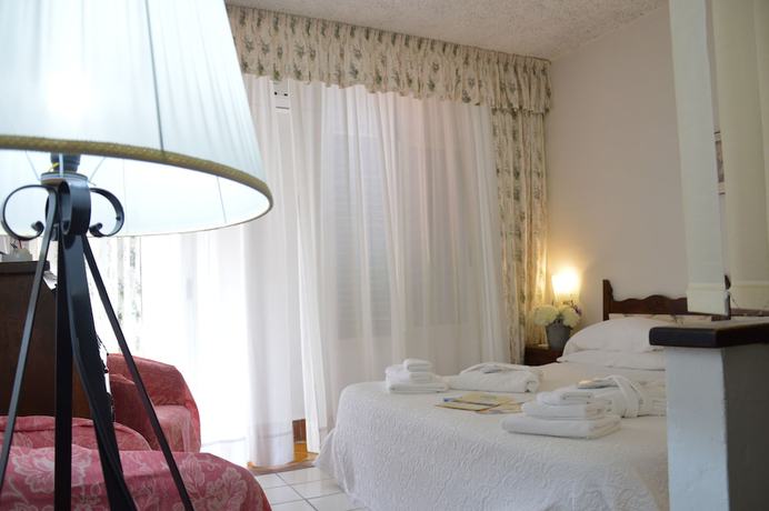Imagen de la habitación del Hotel E Spa Villa Del Mare - Adult Only. Foto 11