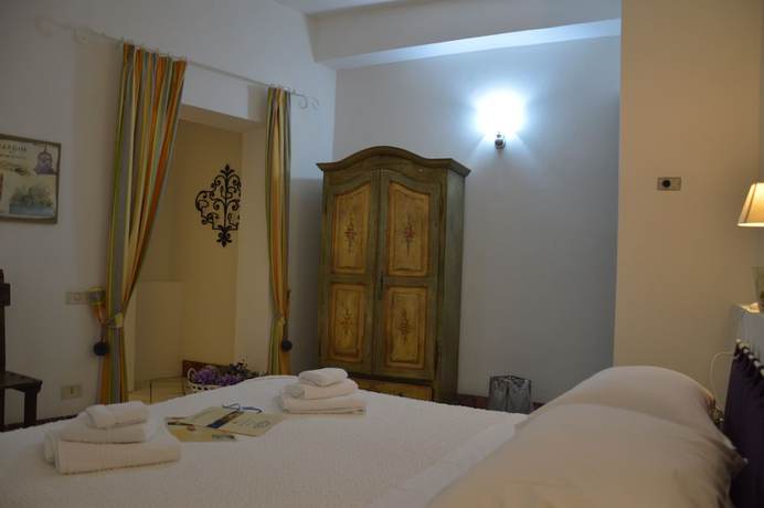 Imagen de la habitación del Hotel E Spa Villa Del Mare - Adult Only. Foto 12