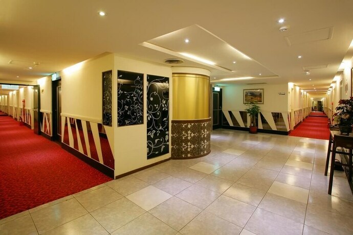 Imagen de los interiores del Hotel E Tung. Foto 40