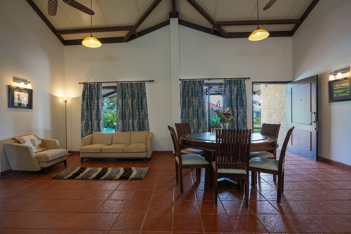 Imagen de la habitación del Hotel E and G Green Court. Foto 18