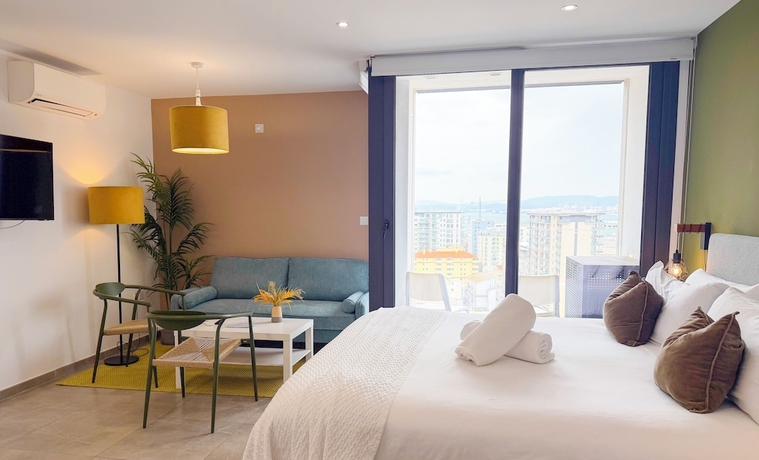 Imagen de la habitación del Hotel E1 Suites and Spa. Foto 4