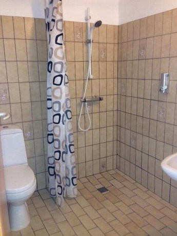 Imagen de la habitación del Hotel E4. Foto 11