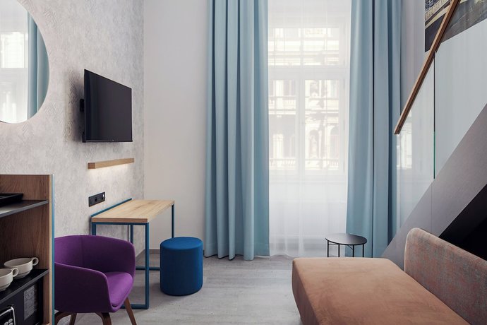 Imagen de la habitación del Hotel EA Hotel Moment Self Check-In. Foto 2