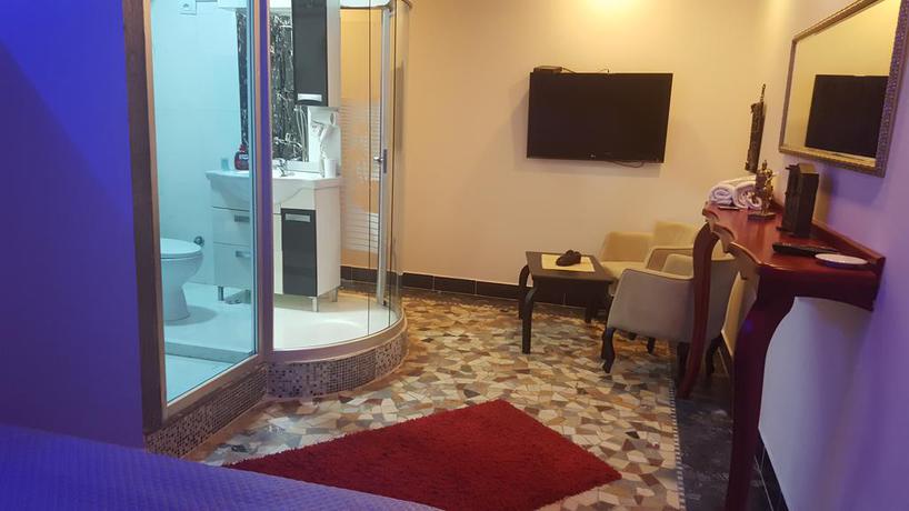 Imagen de los exteriores del Hotel EAGLE, Tirana. Foto 11