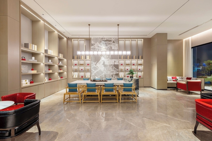 Imagen de los interiores del Hotel ECHENG. Foto 14