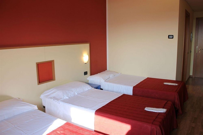 Imagen general del Hotel ECOHOTEL, Ospedaletto Lodigiano. Foto 3