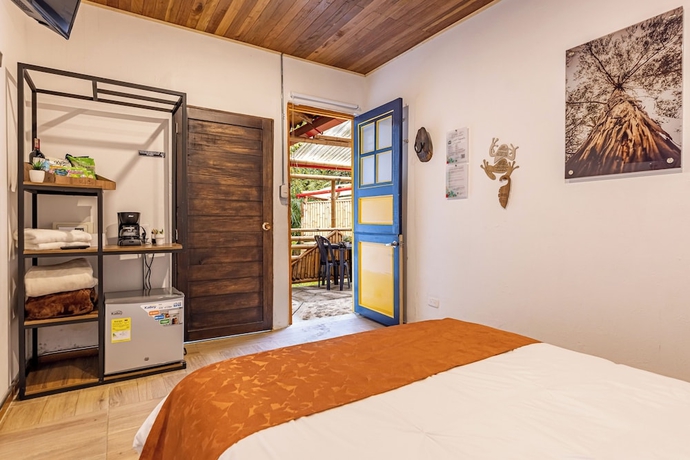 Imagen de la habitación del Hotel ECOHOTEL PIEDEMONTE. Foto 3
