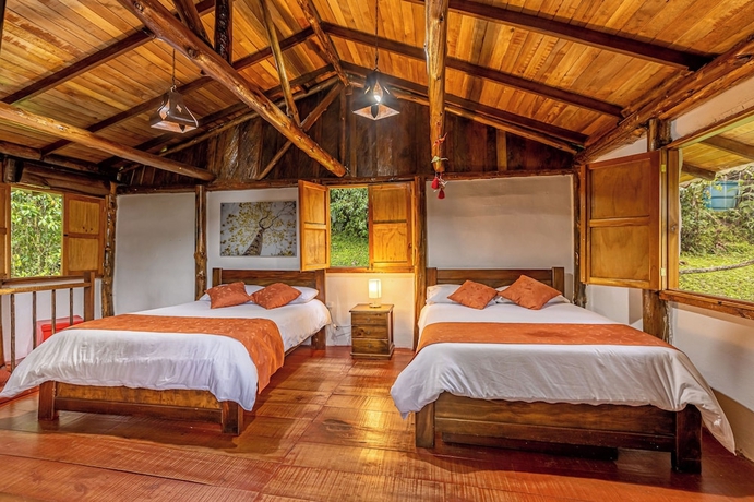 Imagen de la habitación del Hotel ECOHOTEL PIEDEMONTE. Foto 12