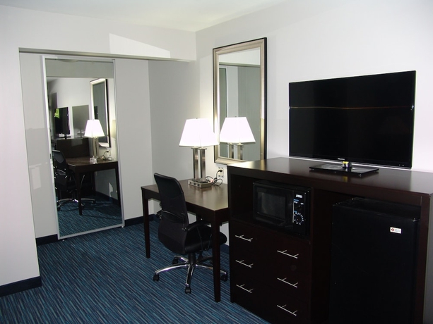 Imagen de la habitación del Hotel ECONO LODGE DOWNTOWN, Syracuse. Foto 6