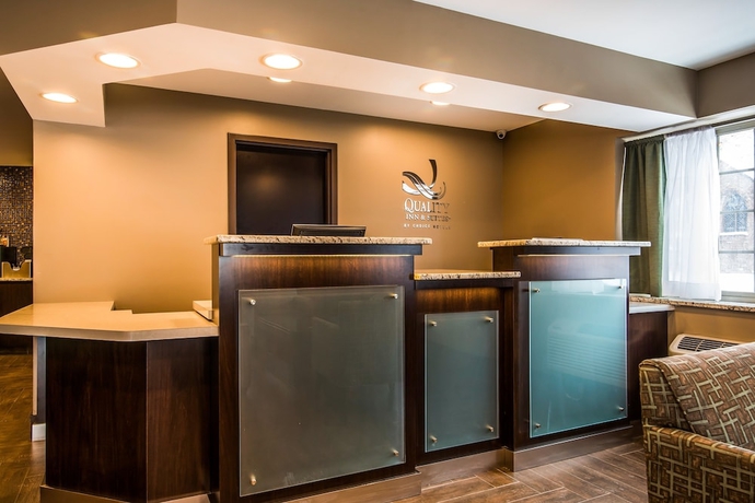 Imagen de los interiores del Hotel ECONO LODGE DOWNTOWN, Syracuse. Foto 19