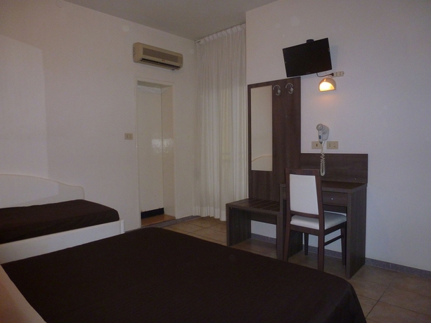 Imagen de la habitación del Hotel EDELWEISS, Riccione. Foto 11