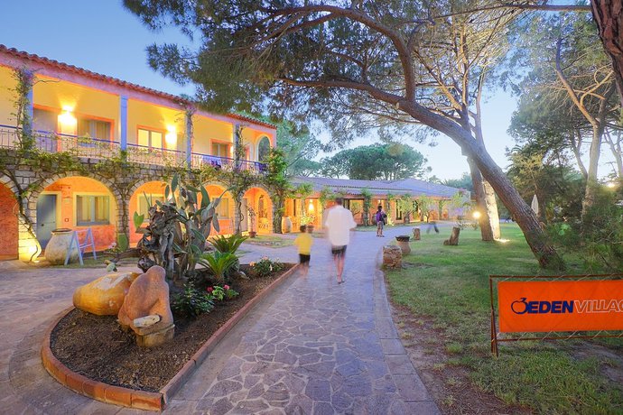 Imagen general del Hotel EDEN VILLAGE COLOSTRAI. Foto 2