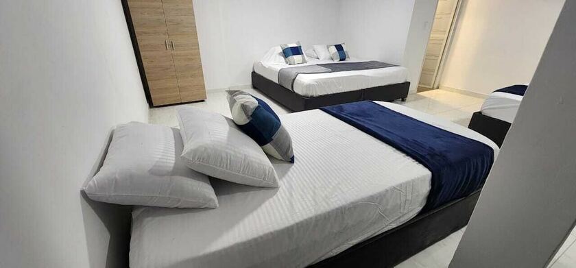 Imagen de la habitación del Hotel EDIFICIO REGATA INN. Foto 16