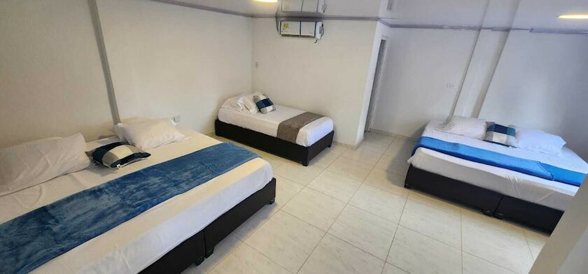 Imagen de la habitación del Hotel EDIFICIO REGATA INN. Foto 20