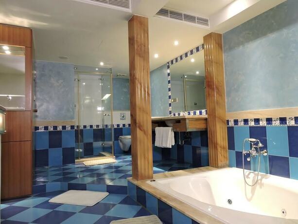 Imagen general del Hotel EDINBURGH Motel. Foto 1